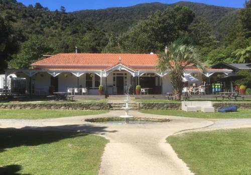 Queen Charlotte Track Accommodation